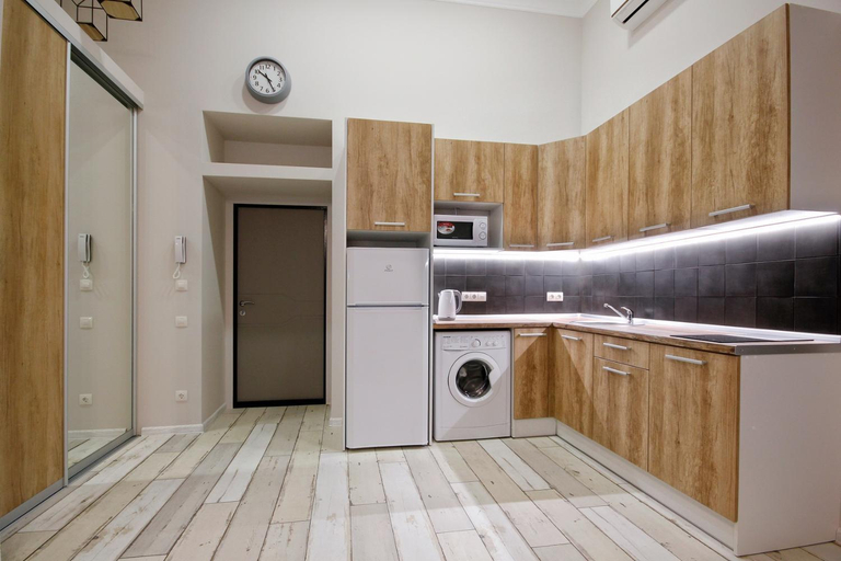 Others 3, D5 Apartments, Odes'ka