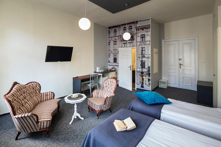 Bedroom 8