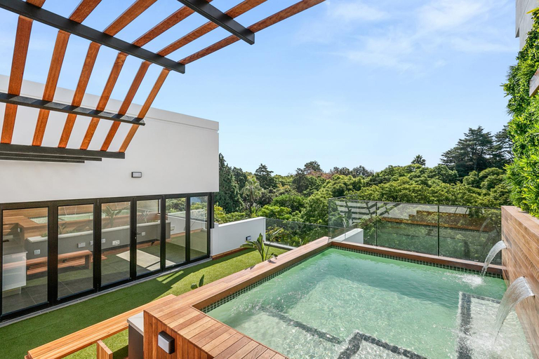Sport & Beauty, The Monroe Luxury Apartments, City of Johannesburg