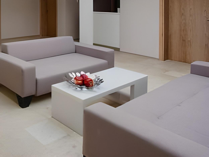 Others 4, Executive Rooms and Suites Play, Veliko Tarnovo
