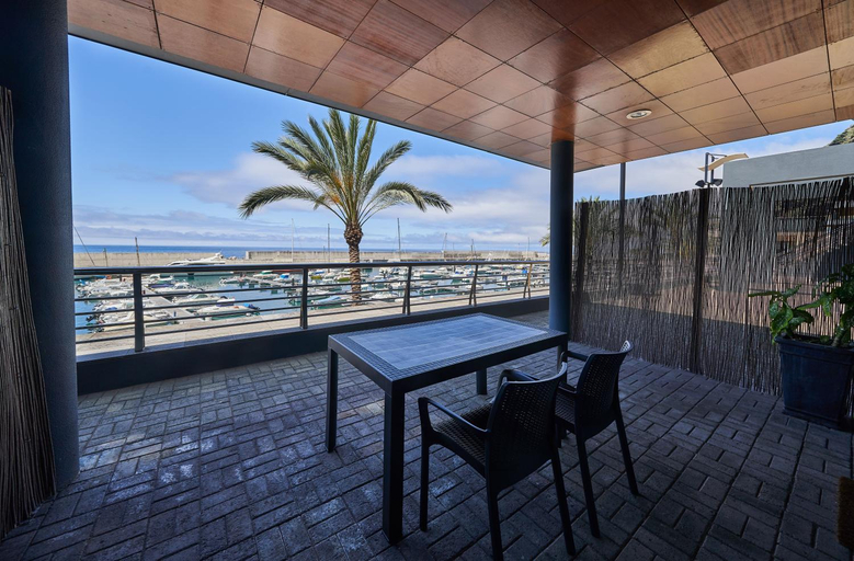 Others 5, Marina Rooms, Calheta