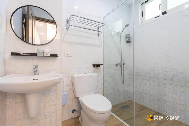 Bathroom 3, Muguang Elevator Homestay, Hualien