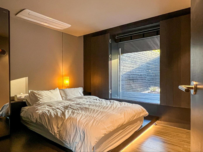 Bedroom 2, Banwol Poolvilla, Haeundae