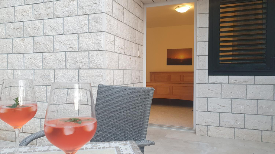 Others 4, Apartments Riljic, Hvar