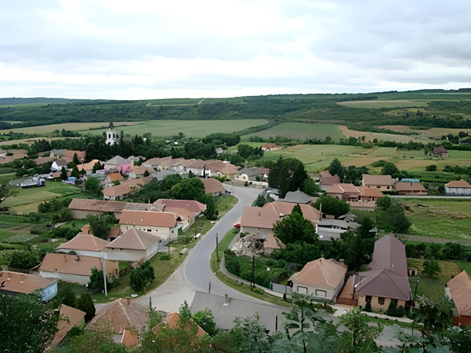 Others 5, Jazmin Apartmanhaz, Eger
