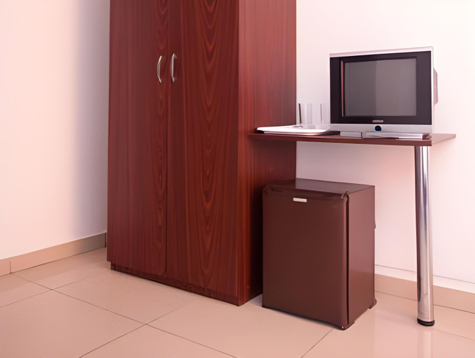 Others 4, Hotel Proton K3, Mangalia