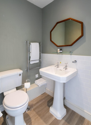 Bathroom 3, Tulse Hill Hotel, London