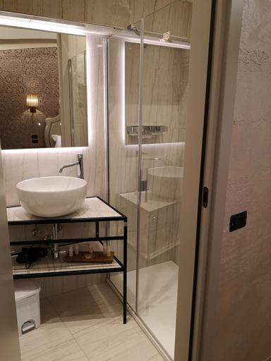 5, Locanda Cavanella, Venezia