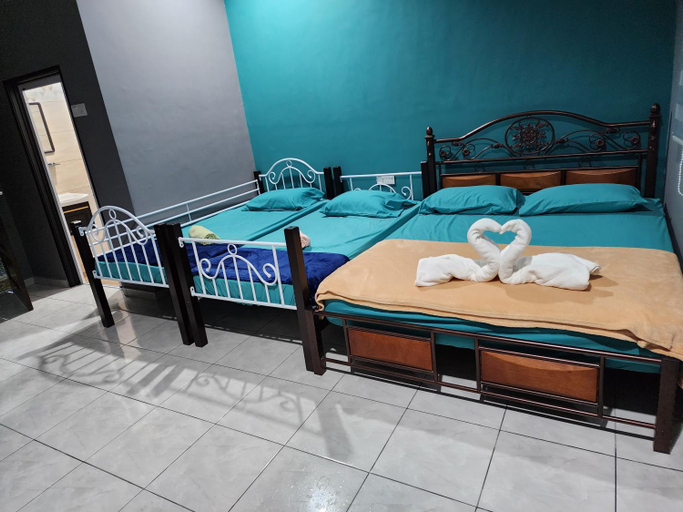 Bedroom 12