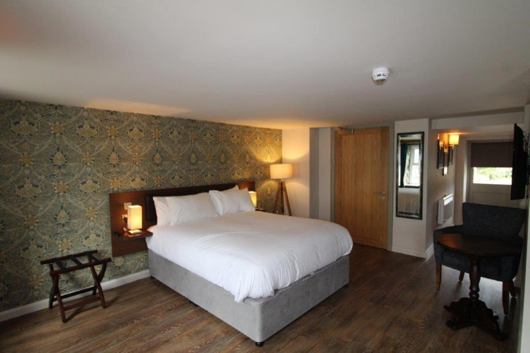 Others 4, rooms @ the dolau inn, Ceredigion
