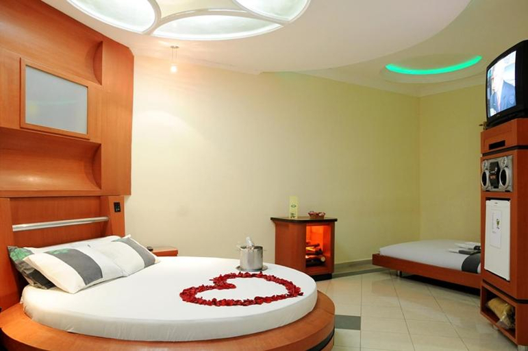 Bedroom 26