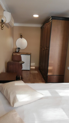 Bedroom 2, Little Palace Blue Apartment, Fatih