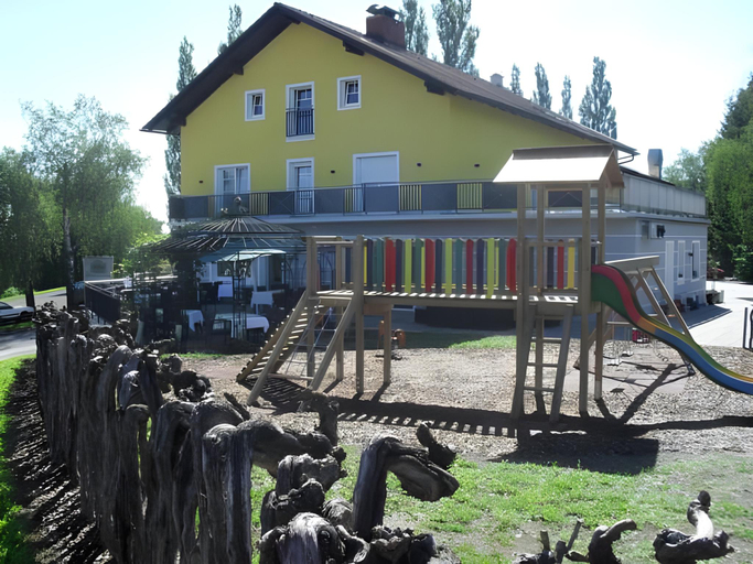 Others 3, Ewitsch 13 - Hotel Garni, Leibnitz