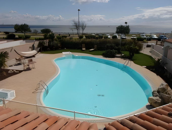 Sport & Beauty 5, Hotel Restaurant Le Grand Large - Face a la plage - Ile de Re, Charente-Maritime