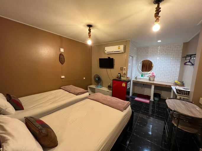 Others 3, The One House, Muang Nan