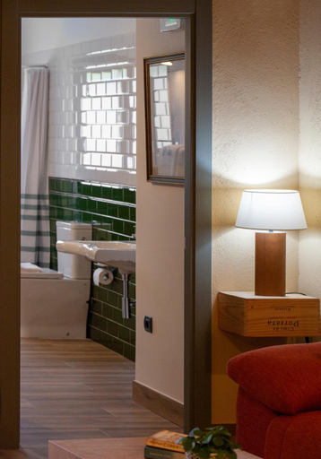 Others 3, Priorat Aparthotel, Tarragona