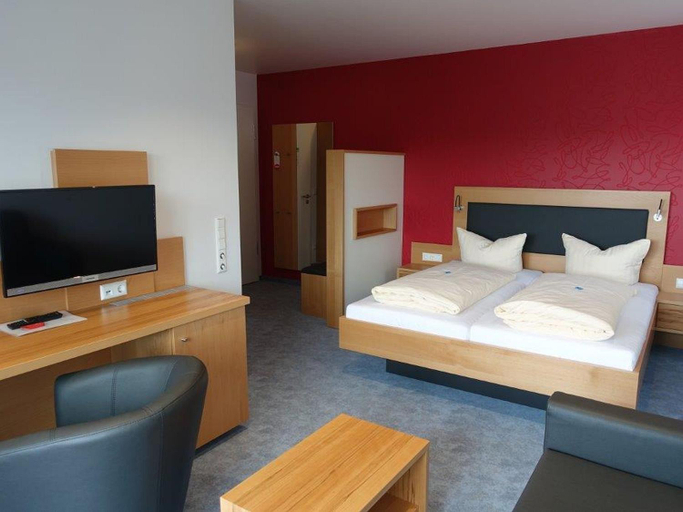 Bedroom 4, Hotel-Gasthaus Krone, Bodenseekreis