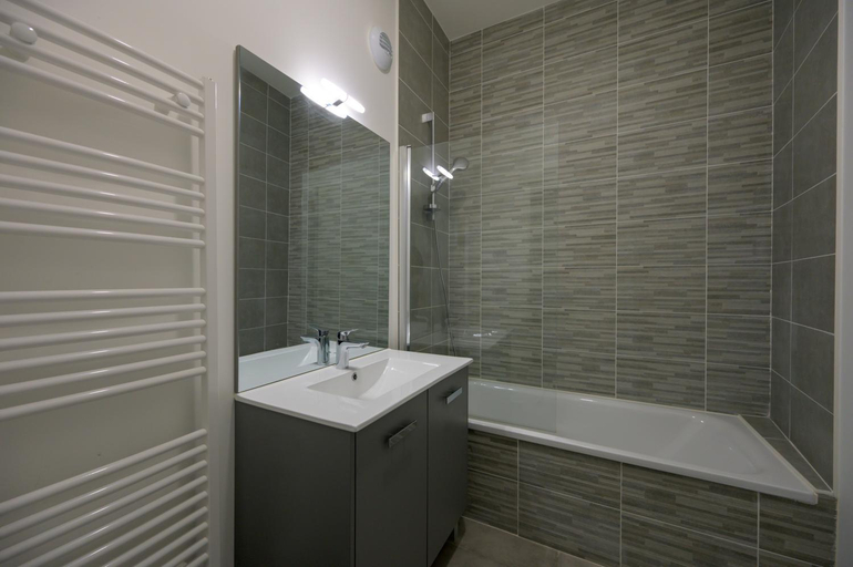 Bathroom, Residence Goelia Le Sylene, Hérault