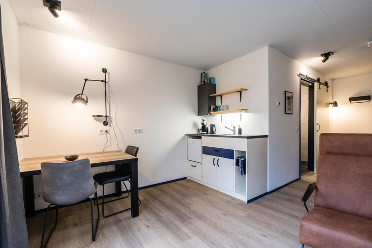 Others 4, B&B De Oldambtster, Reiderland