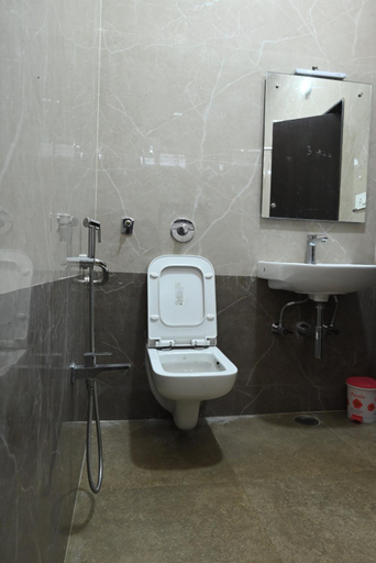 Bathroom 3, Melody Inn Homestay, Salem