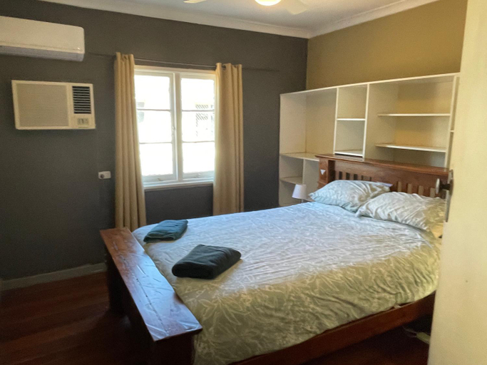 Bedroom 4, Central on Shenton, Geraldton