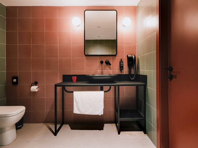 Bathroom 4, ibis Styles St Pauls Bay Malta, Saint Paul's Bay