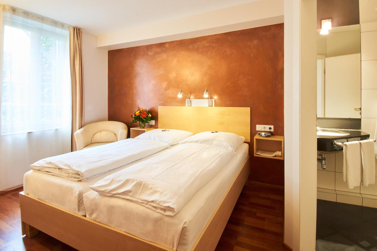 Bedroom 9