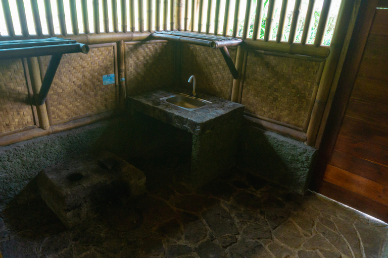 Bathroom 4