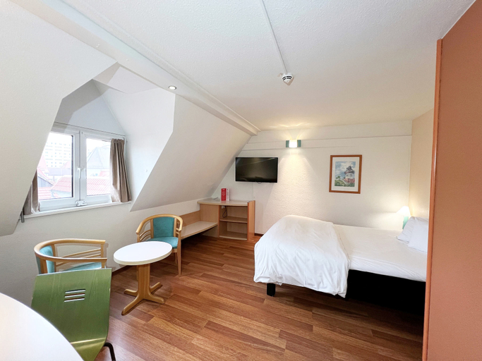 Bedroom 4, ibis Erfurt Altstadt, Erfurt