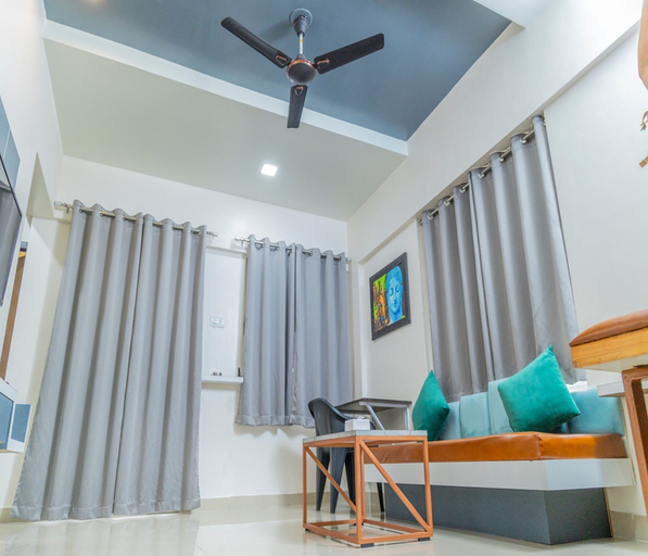 Others 5, Copper 11 Service Apartments -SB Road, Shivaji Nagar, Pune, Pune