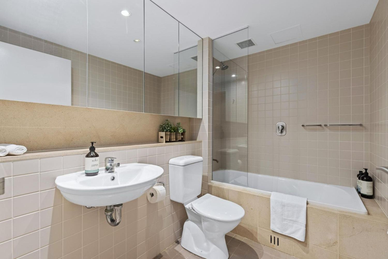 Bedroom 3, Belle Escapes - Glenelg Shores Apartment, Adelaide