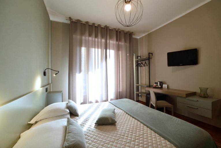 Bedroom 14