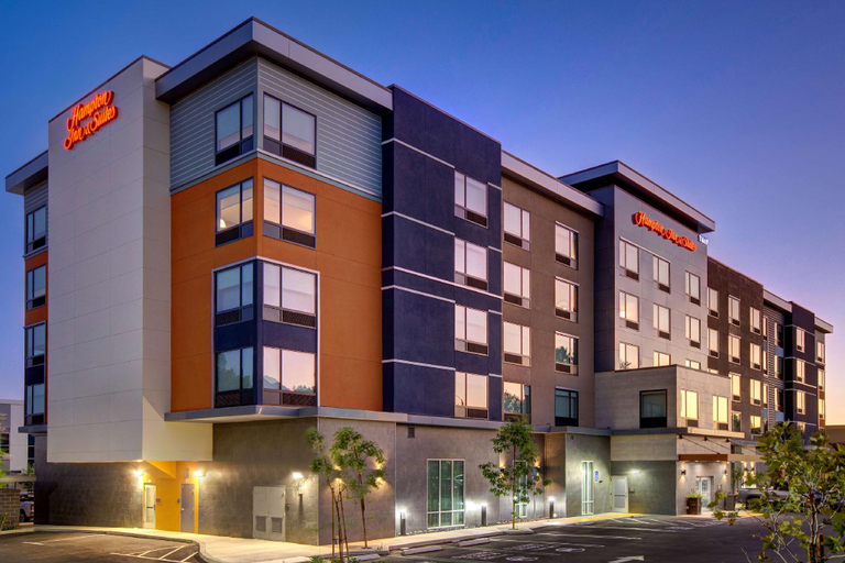 Hampton Inn & Suites Ontario Rancho Cucamonga, San Bernardino