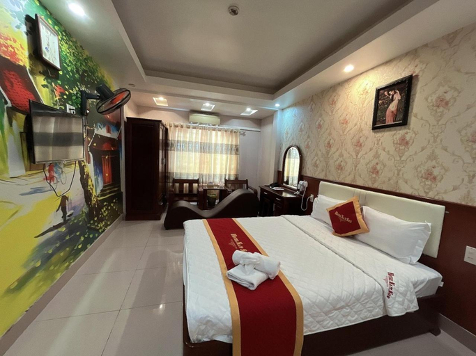 Bedroom 14