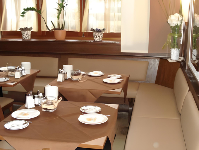 Food & Drinks 5, Hotel Almtalerhof, Linz Land