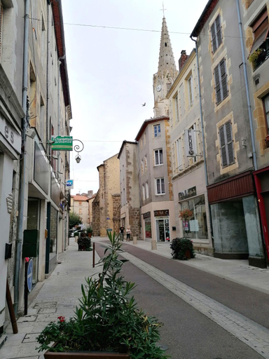 Others 2, Le Verger du Paradis, Charente