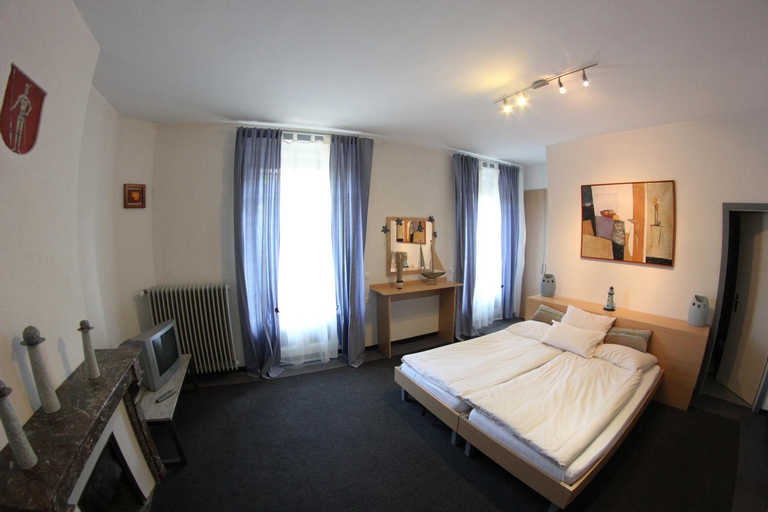 Bedroom 6
