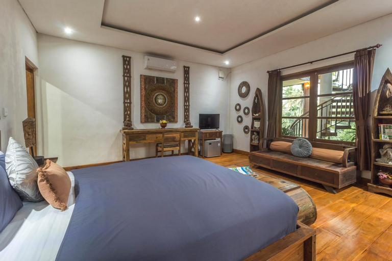 Bedroom 13