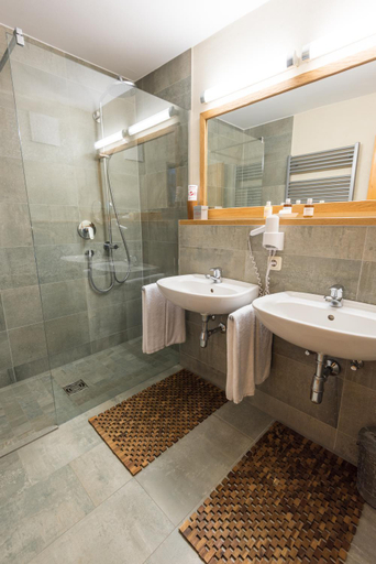 Bathroom 4, Ferienappartements Landhof, Kufstein