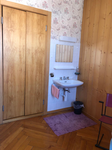 Bedroom 4, Chambres d'Hotes Le Passiflore, Le Locle