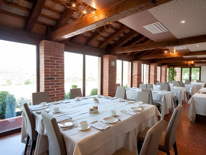 Food & Drinks 4, Elliot Osteria e dormire in collina, Udine