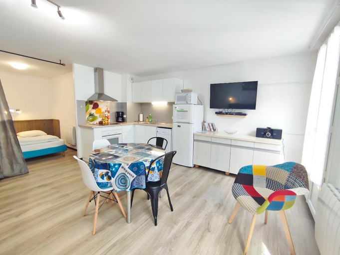 Others 5, Residence des Jardins, wifi, centre Luchon, Haute-Garonne