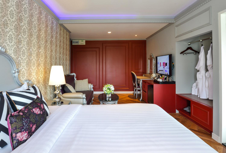Bedroom 9