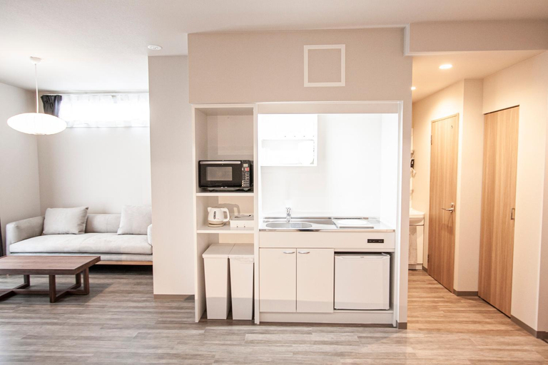 Others 4, UCHI Living stay Odori 11, Sapporo
