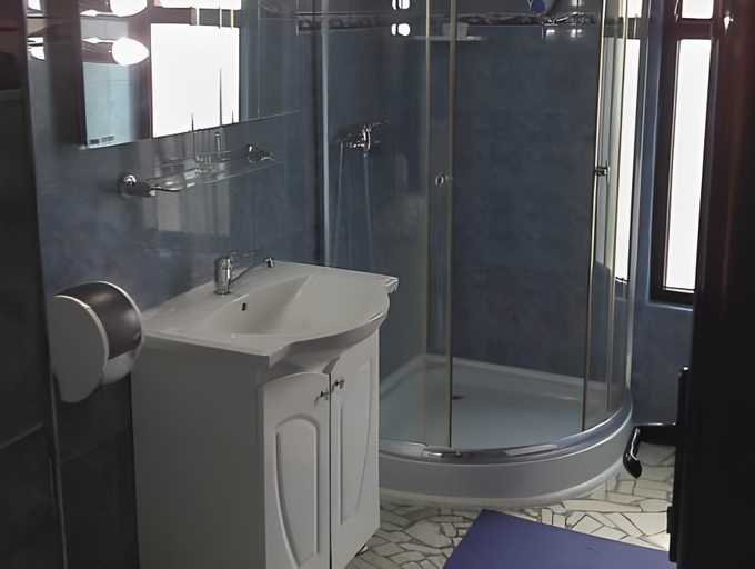 Bathroom 2, Casa Mea, Tuzla
