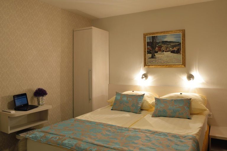 Bedroom 6