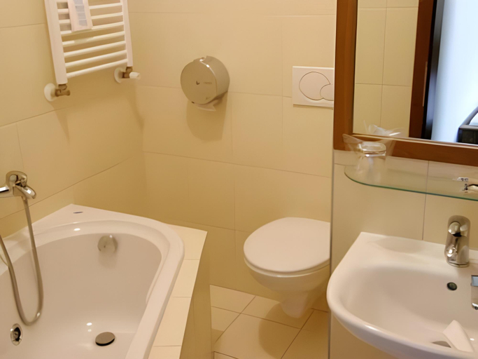 Bathroom 4, Penzión & Wellness Zoborská, Nitra