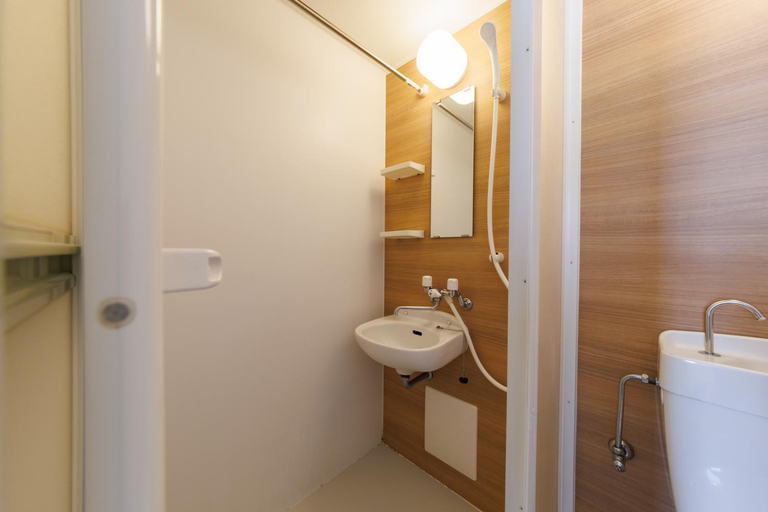 Bathroom 5, Pigeblanc Dotonbori, Osaka