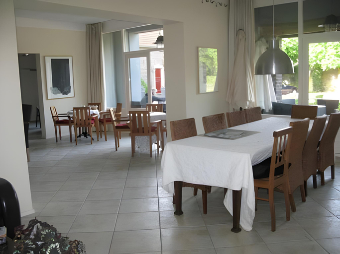 Food & Drinks, Bed & Breakfast Ohe en Laak, Maasbracht