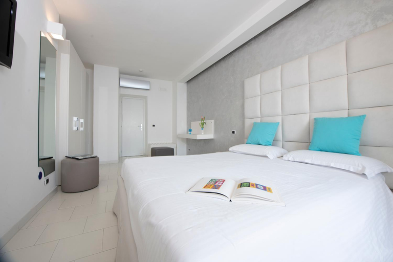 Bedroom 3, Hotel Villa Felice Relais, Salerno
